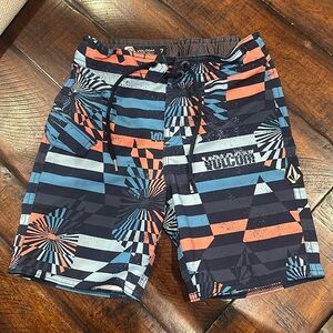 Volcom boys trunks size 7